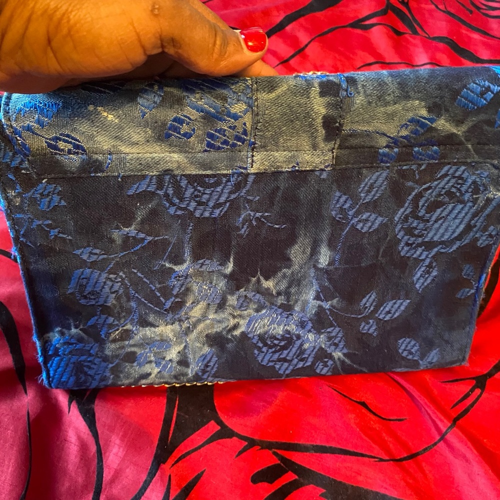 Purse - Picture 5 of 5